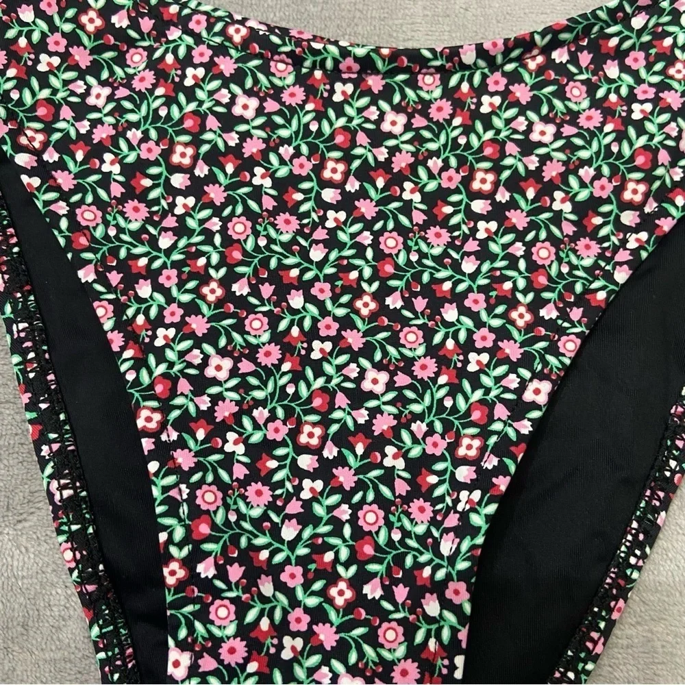 New! Frankie’s Bikinis Dove Classic Bikini Bottom black floral 10693